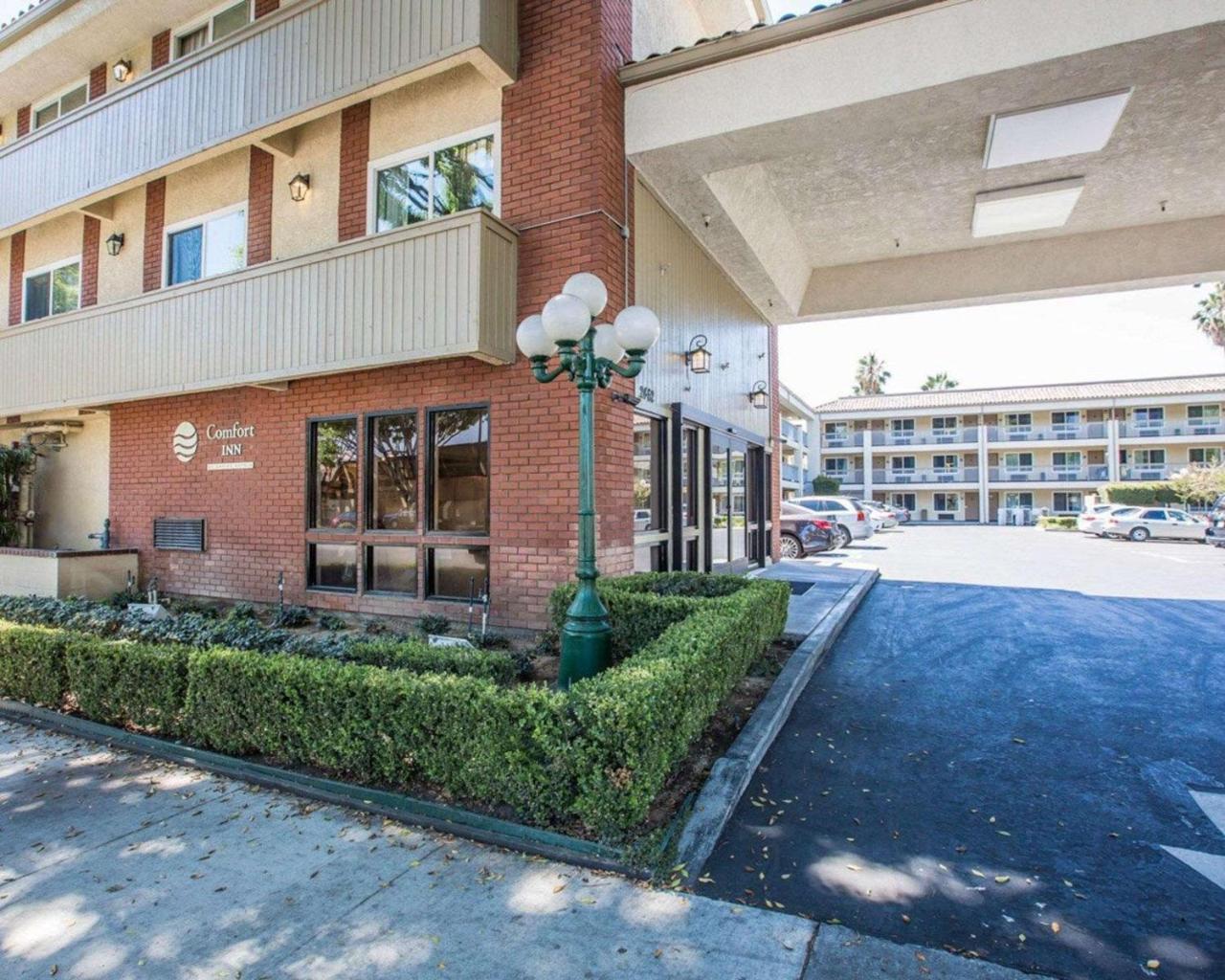 Hyland Inn Near Pasadena Civic Center Exterior foto